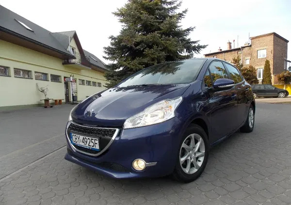 podkarpackie Peugeot 208 cena 28500 przebieg: 84200, rok produkcji 2014 z Jarosław